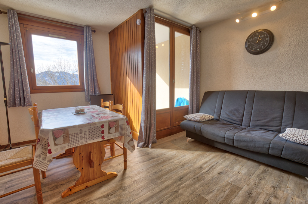 Photo GRAND STUDIO EN EXPOSITION SUD image 2/6