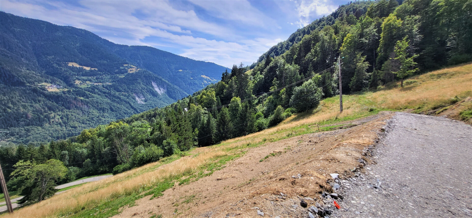 Photo PARCELLE DE TERRAIN A BATIR D'UNE CONTENANCE DE  825m² image 2/5