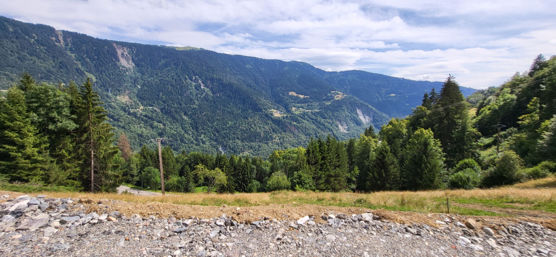 Photo PARCELLE DE TERRAIN A BATIR D'UNE CONTENANCE DE  825m² image 3/5