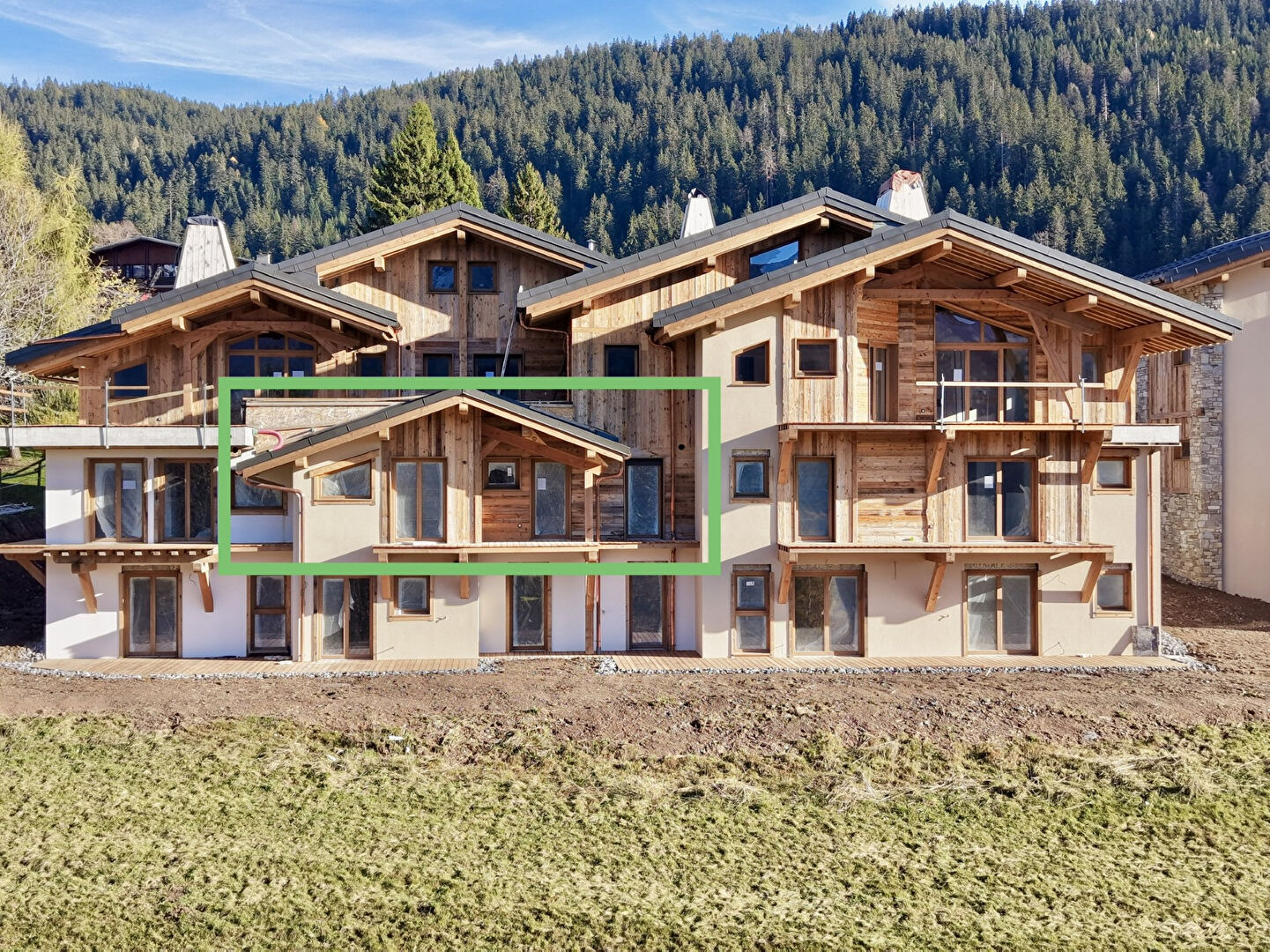 Photo APPARTEMENT TROIS PIECES AVEC DE SPLENDIDES VUES MONTAGNES image 2/6