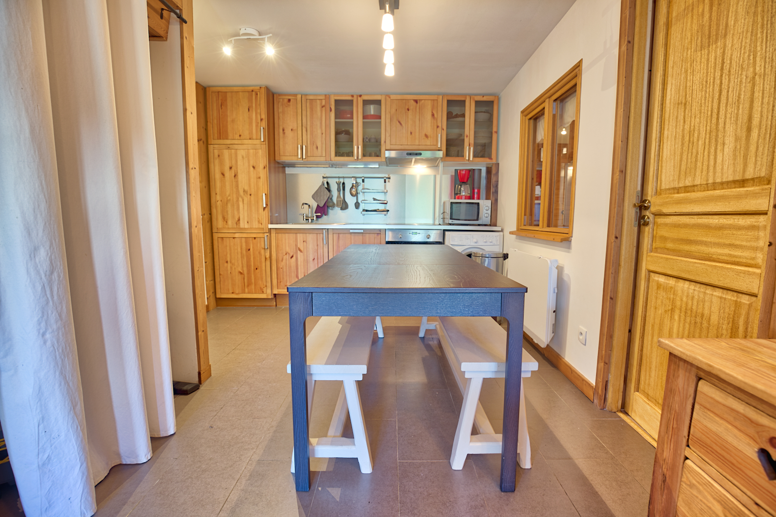 Photo TROIS PIECES PIED DES PISTES ET PROCHE COMMERCES image 5/6