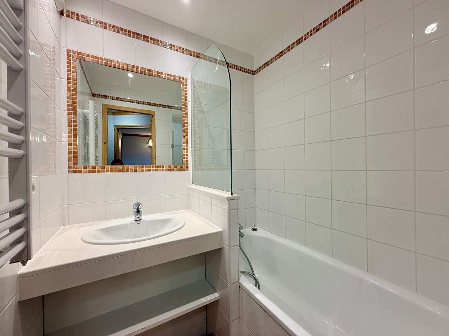 Photo DEUX PIECES AU COEUR DU VILLAGE image 6/6