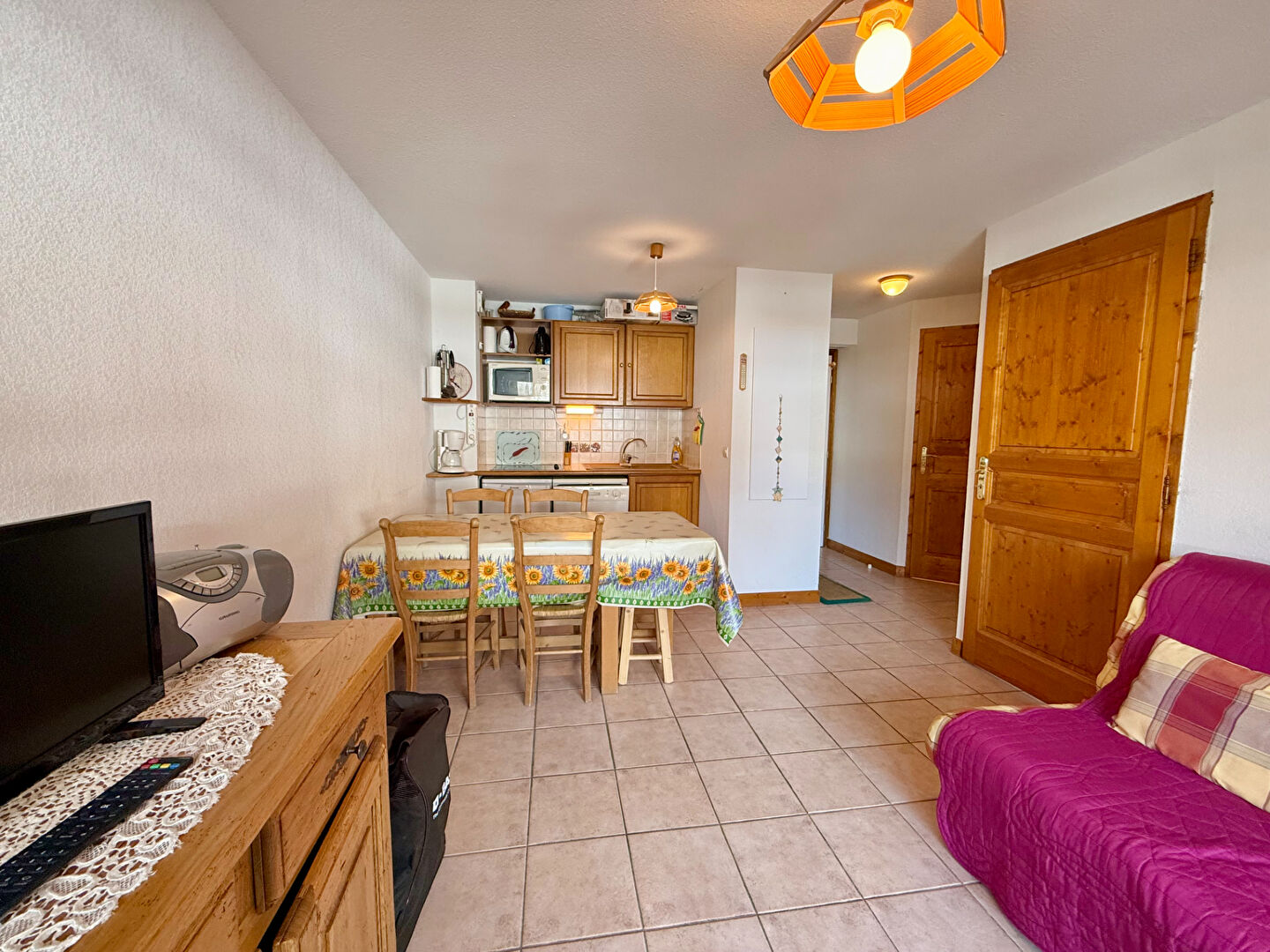 
APPARTEMENT DEUX PIECES AU PIED DES PISTES DE L'ESPACE DIAMANT
