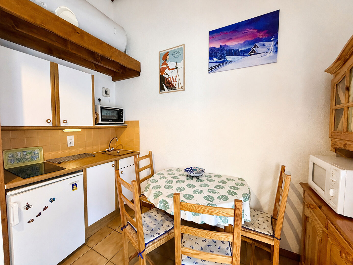 
STUDIO CABINE CENTRE VILLAGE
