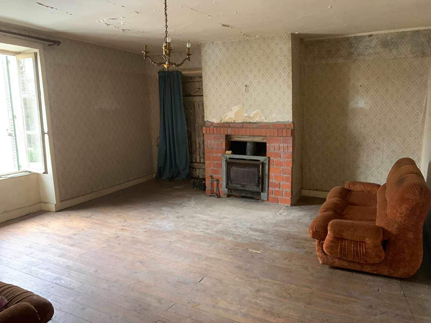 Photo Proche de SAINT LEONARD DE NOBLAT, image 6/6