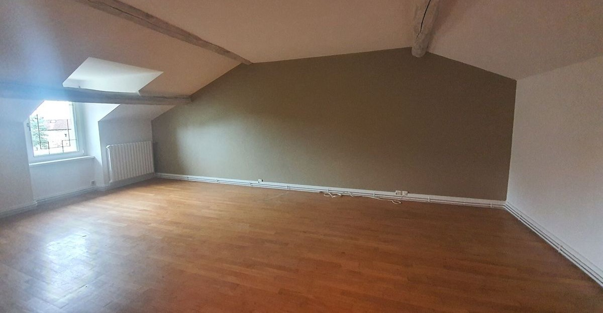 Photo Proche de SAINT LEONARD DE NOBLAT, image 6/6