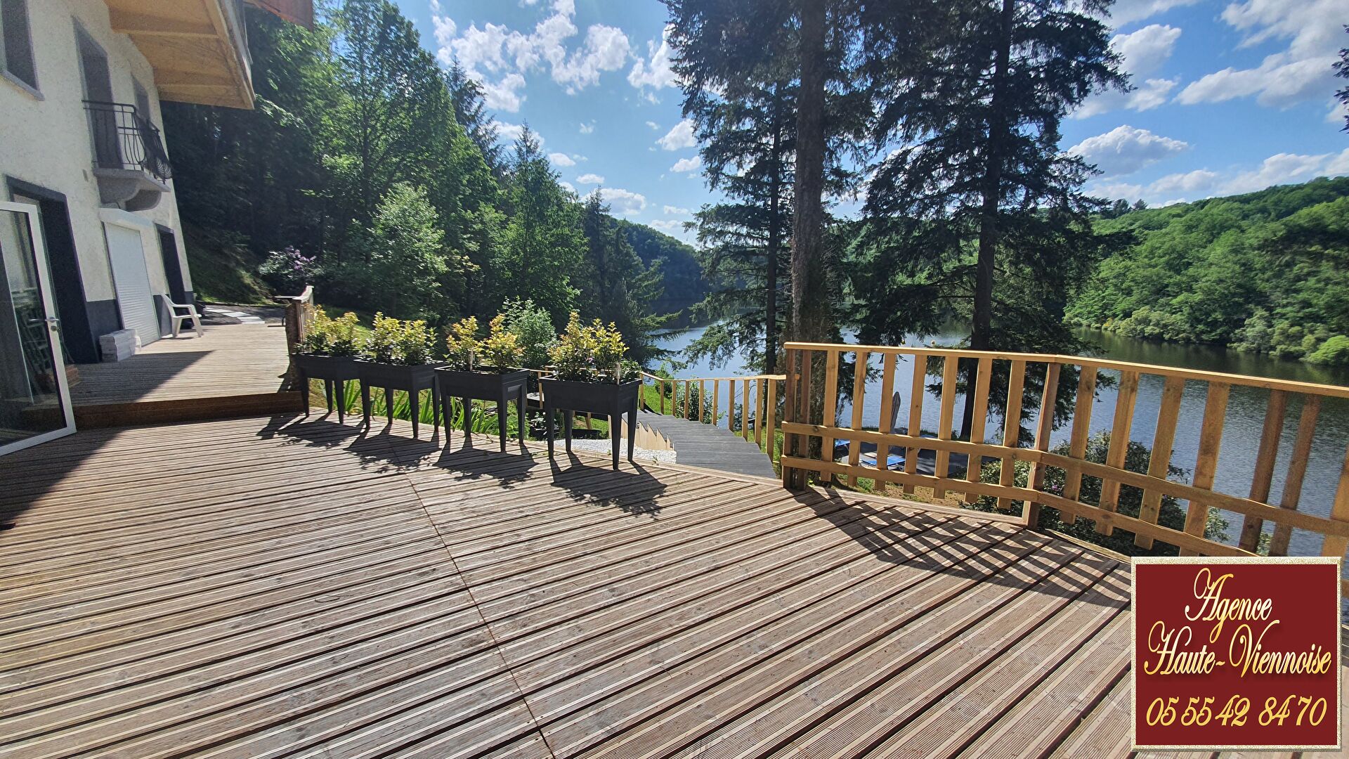 Photo Proche SAINT LEONARD DE NOBLAT, image 4/6