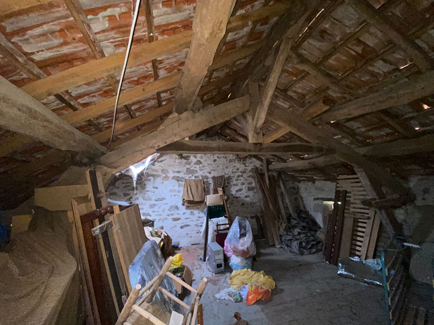 Photo PROCHE AMBAZAC, image 5/5