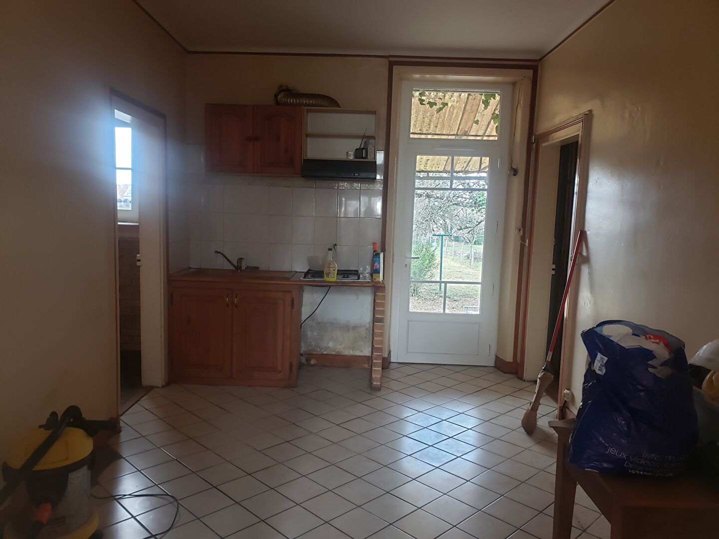 Photo A SAINT LEONARD DE NOBLAT, image 4/6