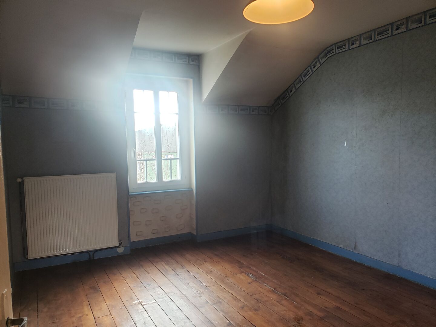 Photo A SAINT LEONARD DE NOBLAT, image 5/6