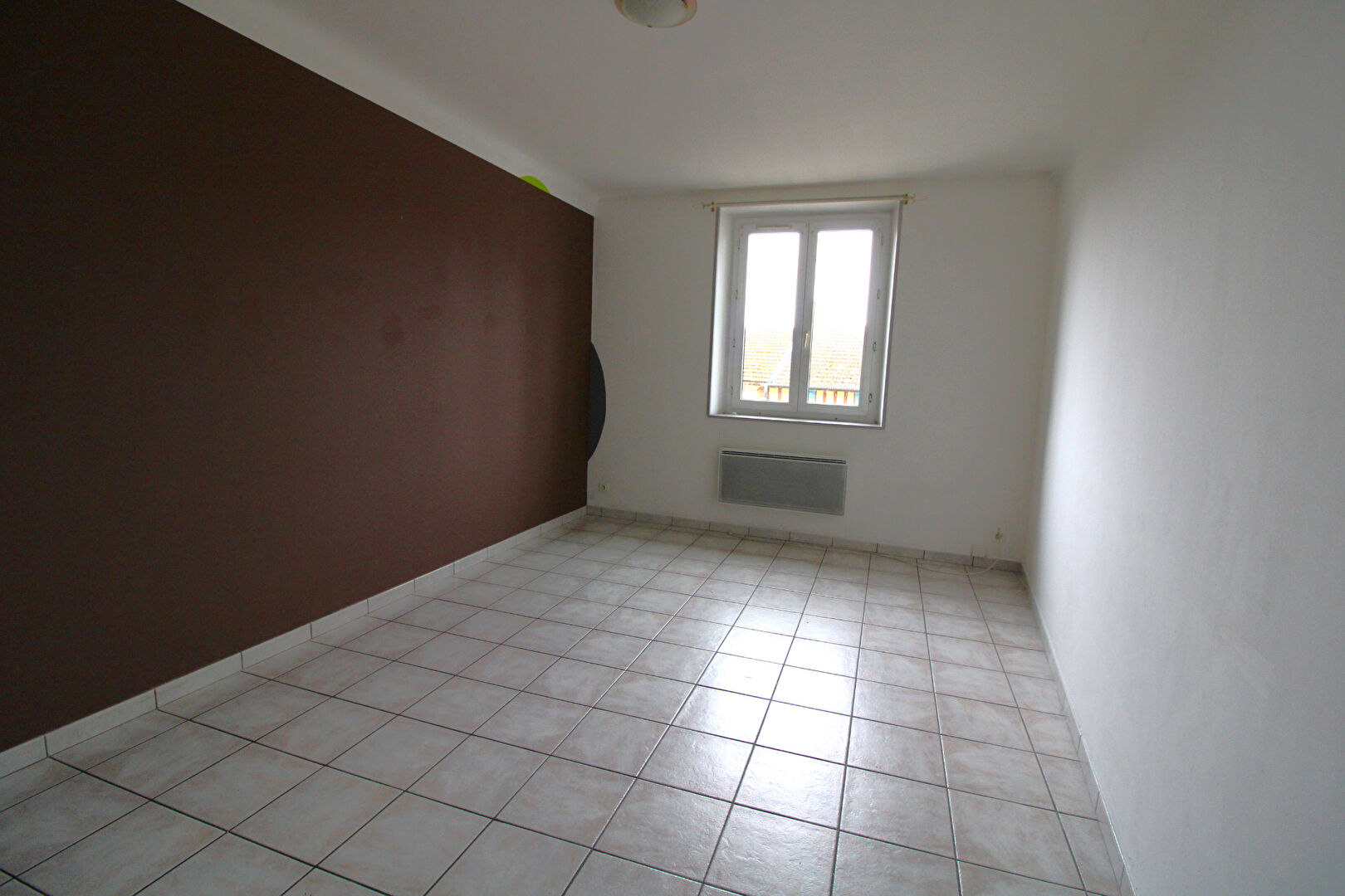 Photo Immeuble Montier-en-Der_ 6 logements et 1 local commercial image 5/6