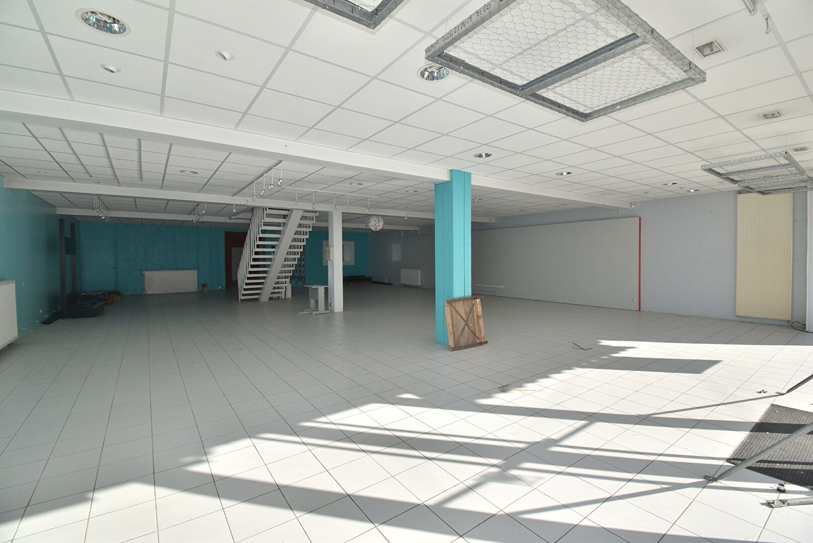 Photo Immeuble à usage mixte image 2/6