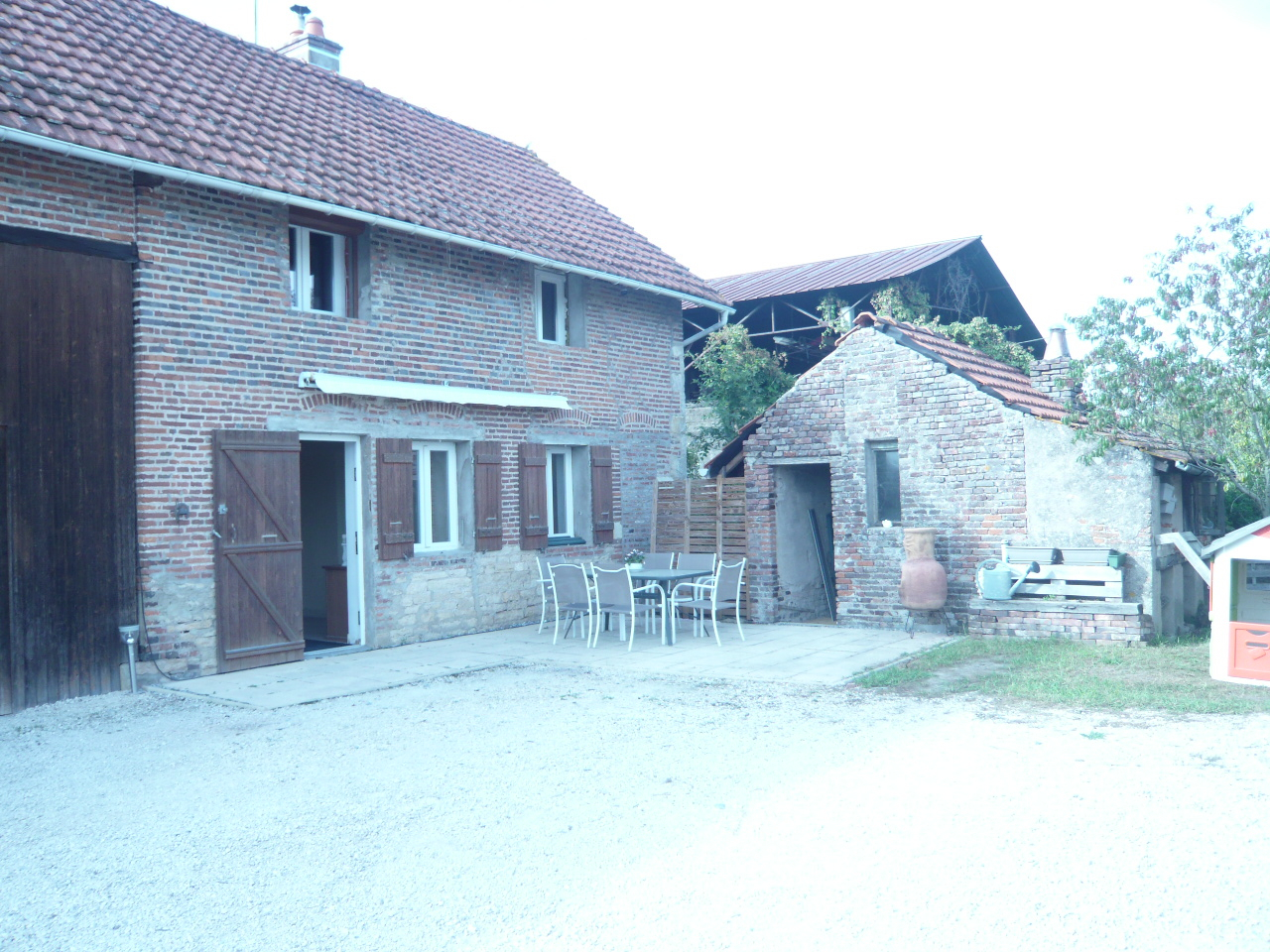 Photo Maison 6 Pièces, 4 Chambres, 982m² de terrain avec dépendances image 3/6