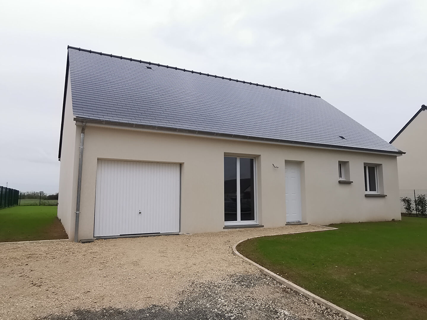 Agence immobilière de AGENCE JEAN POSSON - LES LOGIS DE BROU