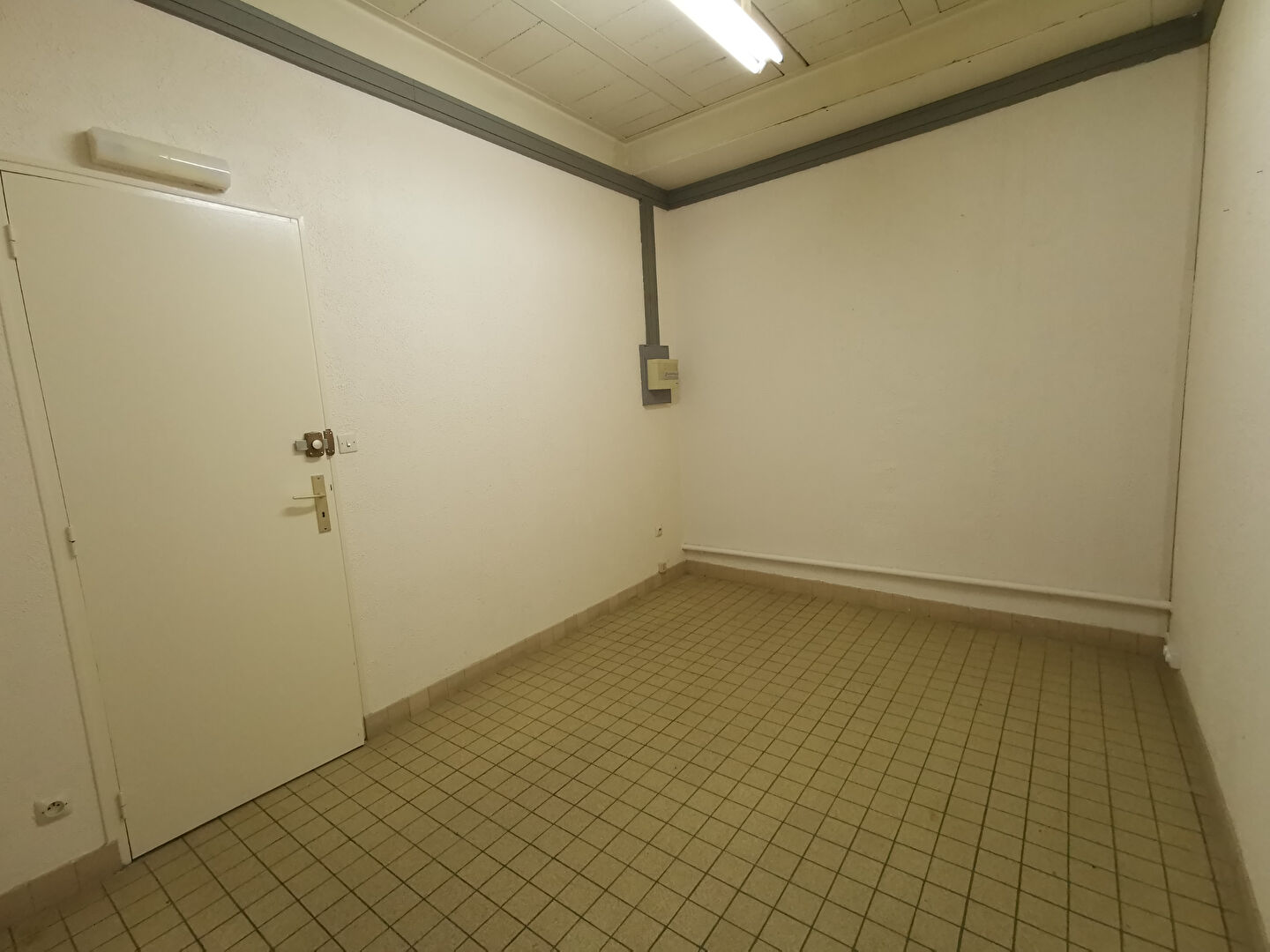 Photo Local professionnel/bureau - Brou Centre image 5/5