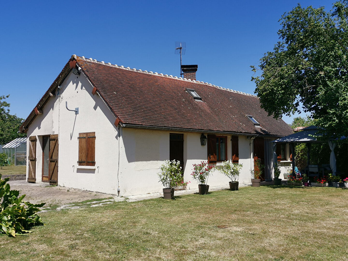 Agence immobilière de AGENCE JEAN POSSON - LES LOGIS DE BROU
