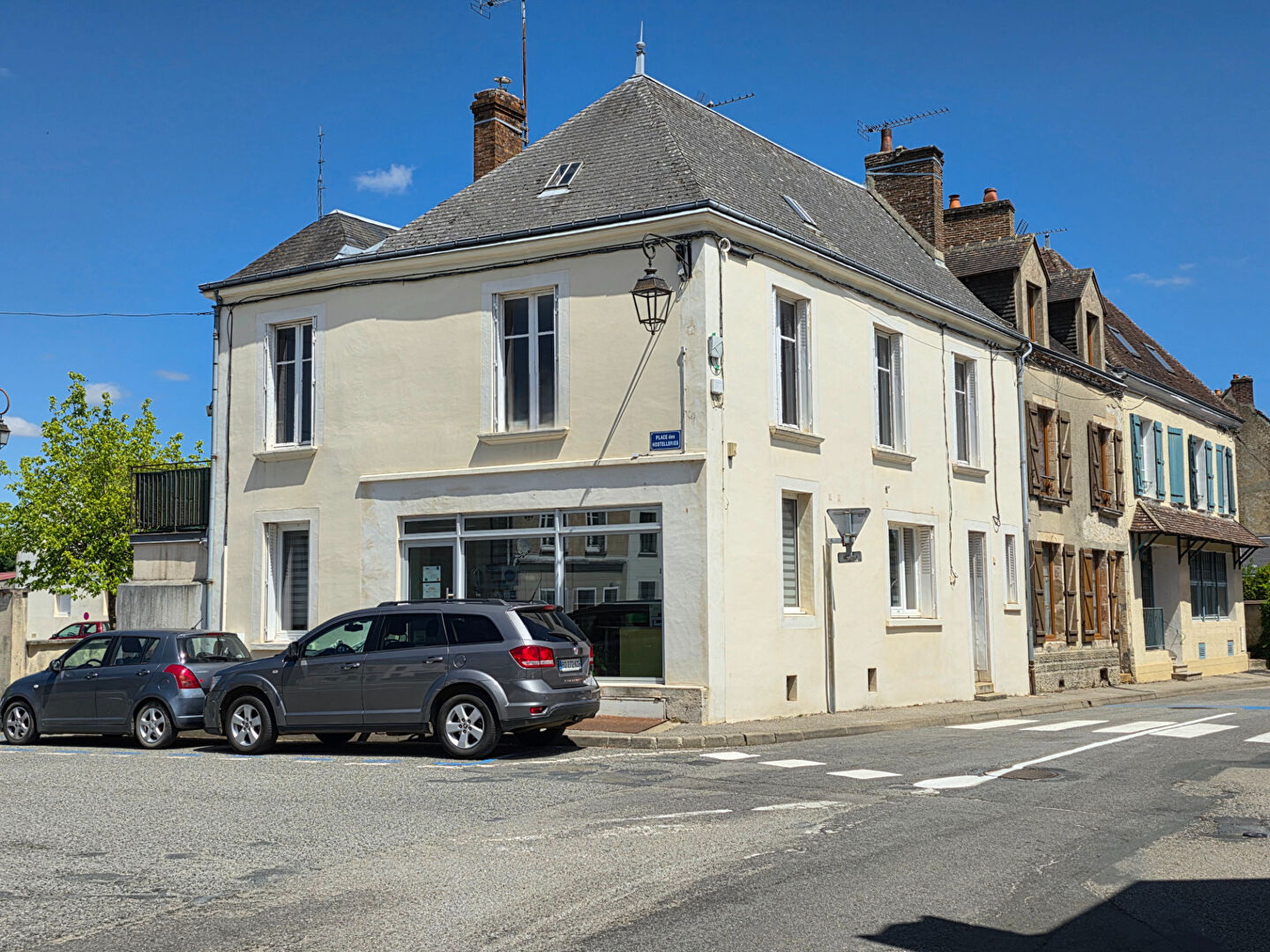 Photo immeuble commercial image 1/6