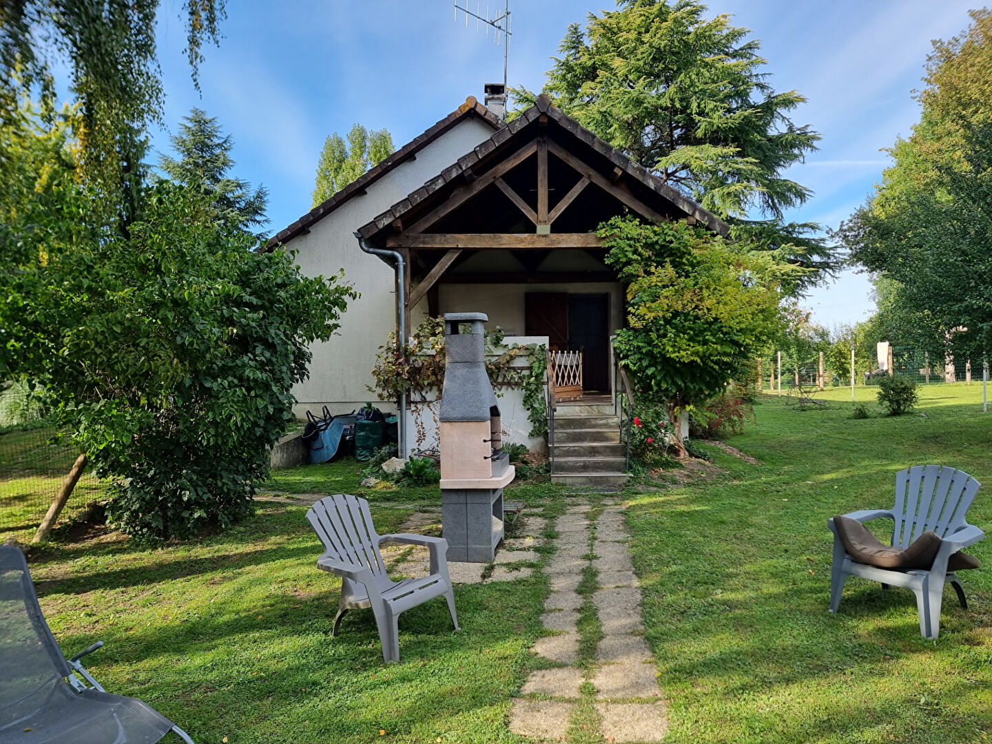 Photo ensemble de deux maisons image 3/6