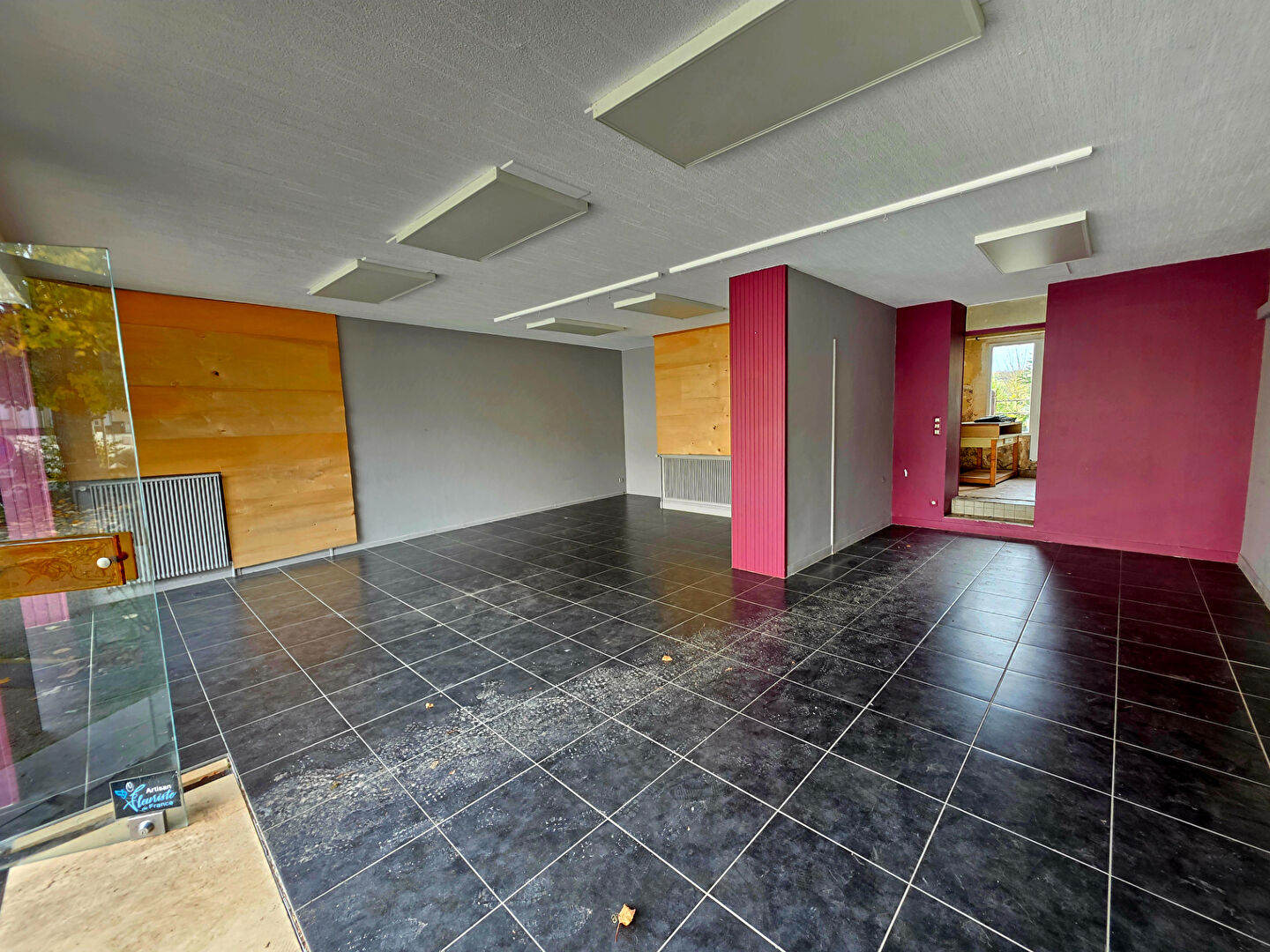 Photo immeuble commercial image 2/6