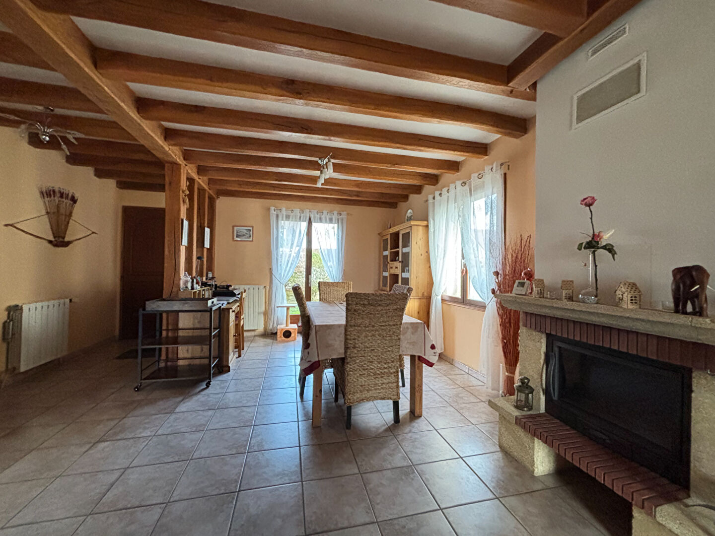 Photo Maison de plain-pied - T4 127.95 m² - BROU image 3/6