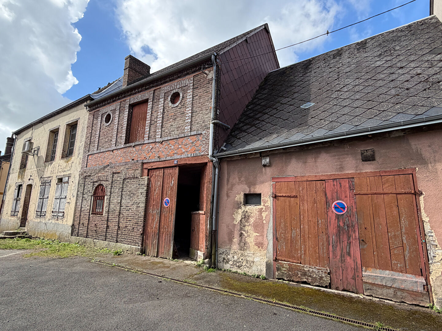 Agence immobilière de AGENCE JEAN POSSON - LES LOGIS DE BROU