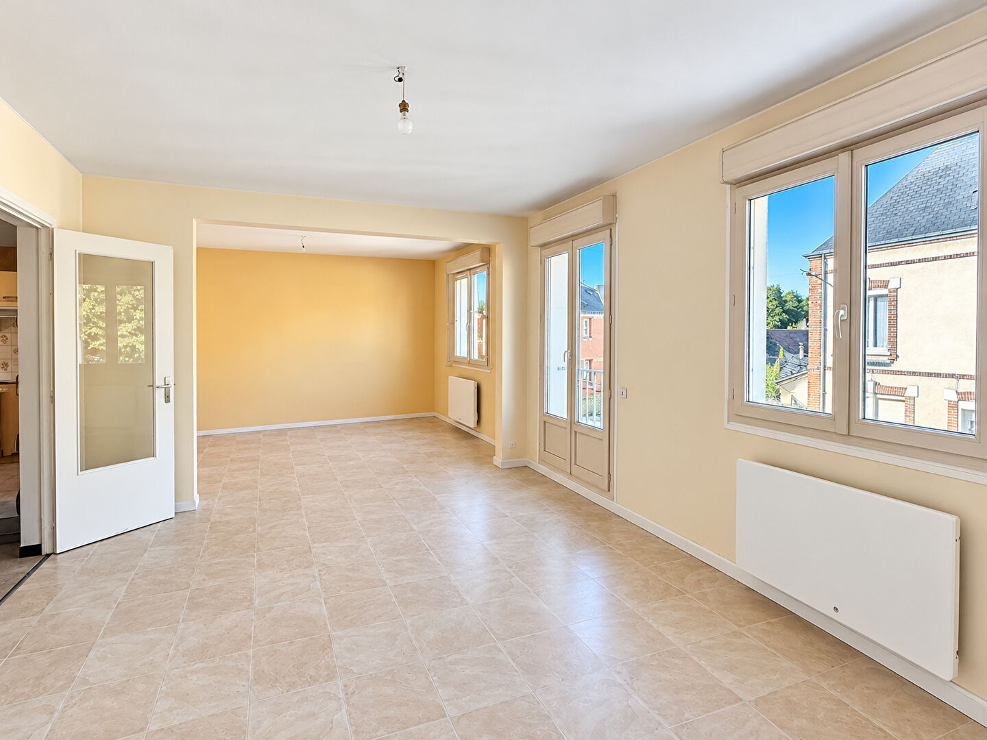 Agence immobilière de AGENCE JEAN POSSON - LES LOGIS DE BROU