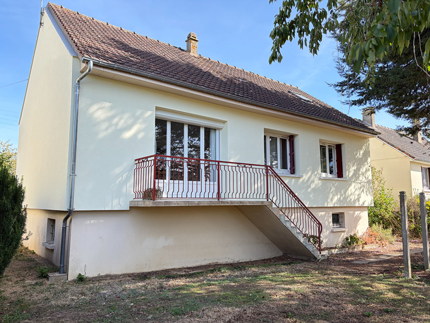 Agence immobilière de AGENCE JEAN POSSON - LES LOGIS DE BROU