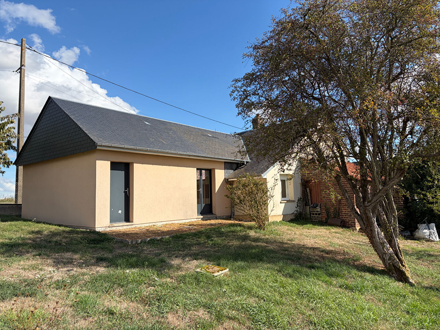 Agence immobilière de AGENCE JEAN POSSON - LES LOGIS DE BROU