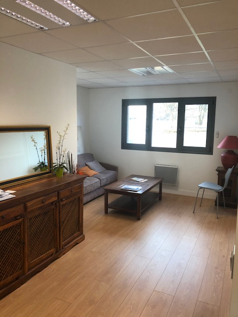 Photo A Louer Bureaux professionnel 55 m² image 3/6