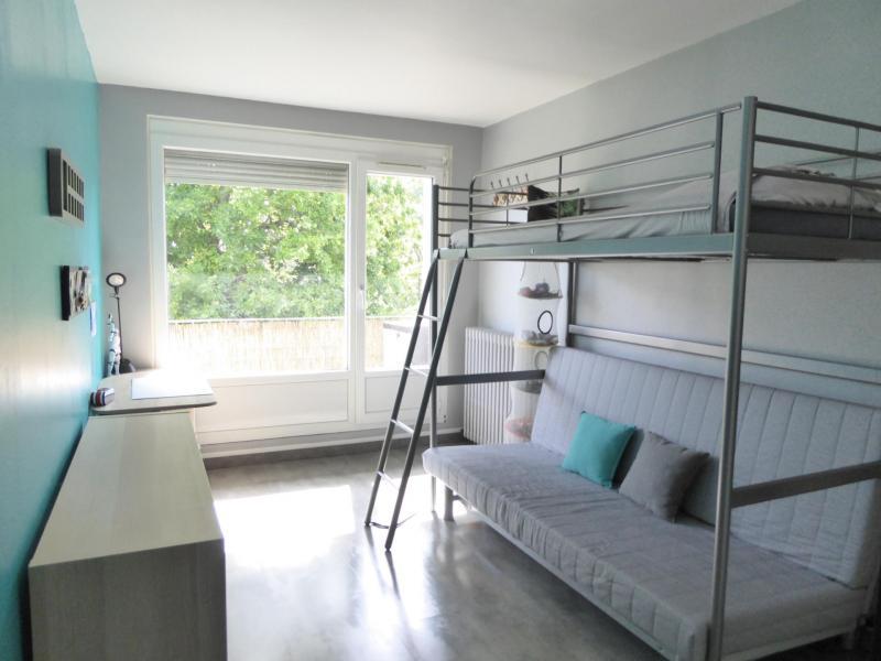 Photo APPARTEMENT LE PLESSIS TREVISE - 4 pièce(s) - 78 m2 image 4/6