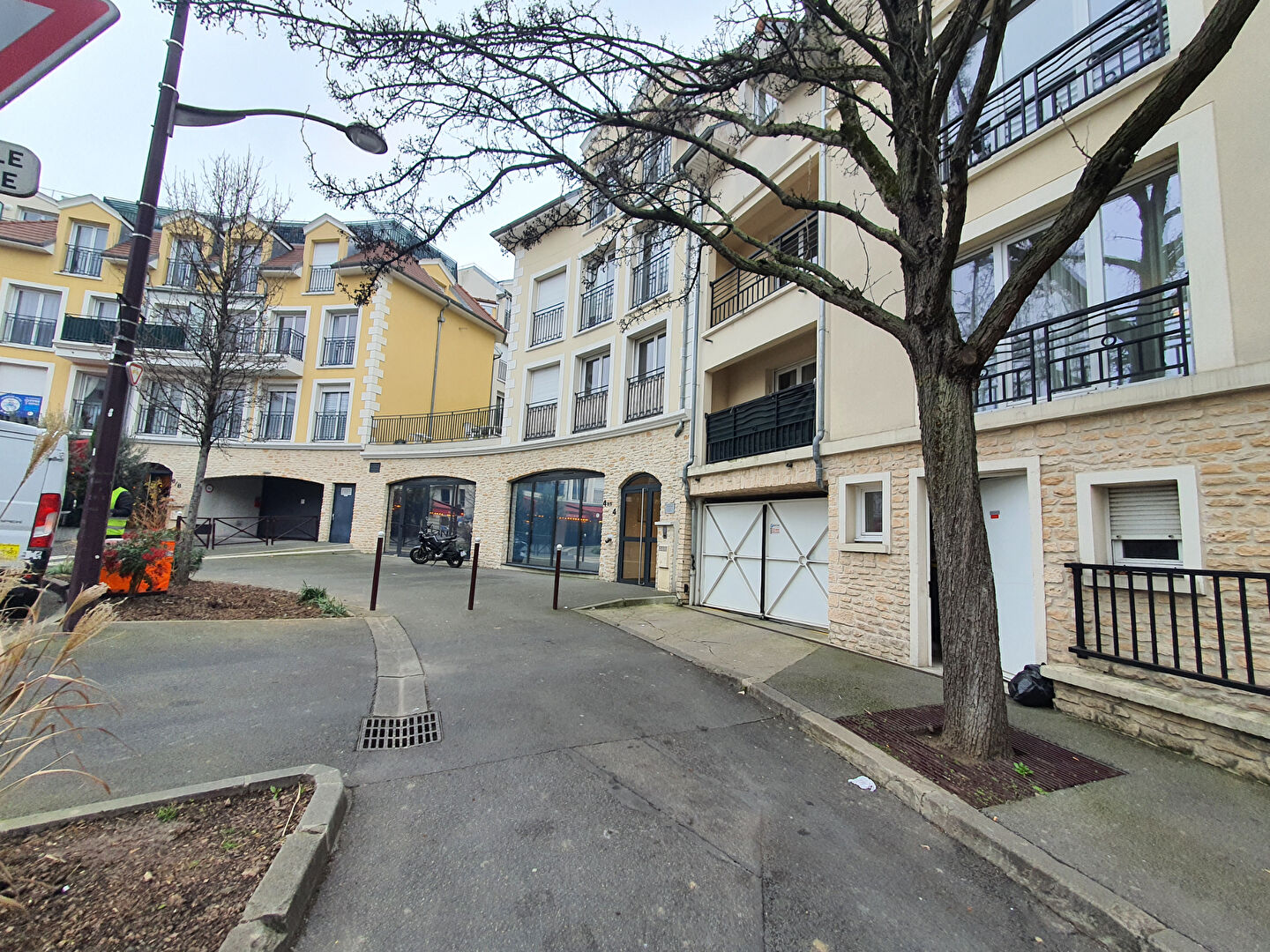 Appartement Villiers Sur Marne 2p dans immeuble de standing