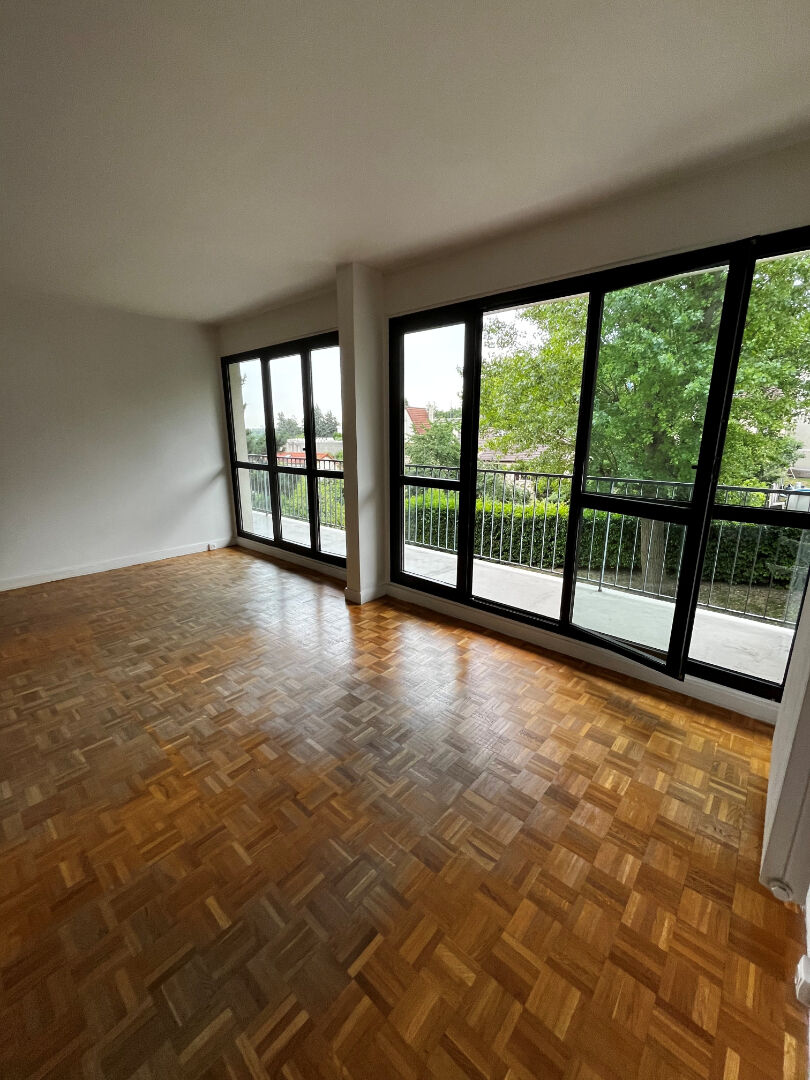 À vendre : Appartement spacieux de 6 pièces à LE PECQ