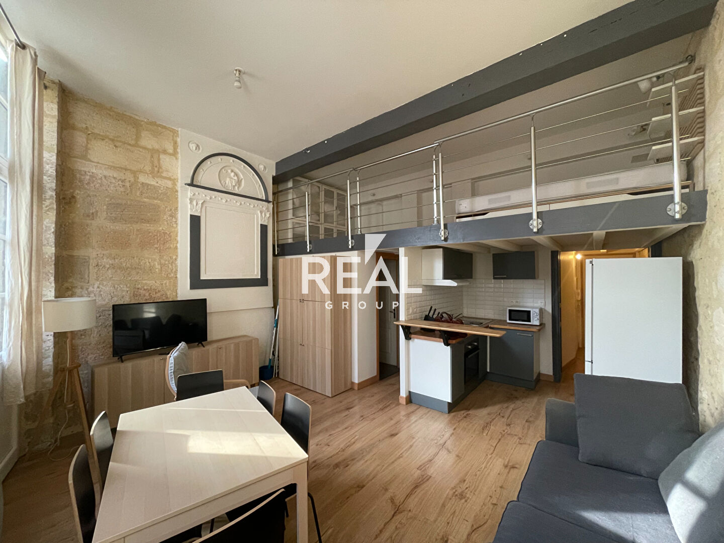 Photo Bordeaux, Studio de  30m2 (42m2 au sol) image 1/4