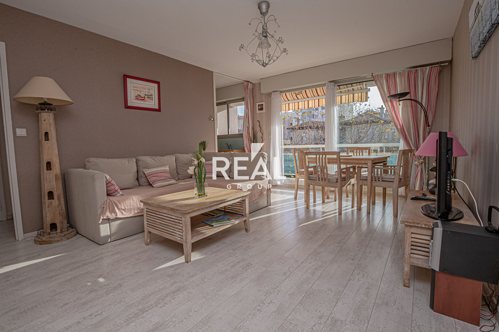 Agence immobilière de AGENCE VACHER - Réal Group