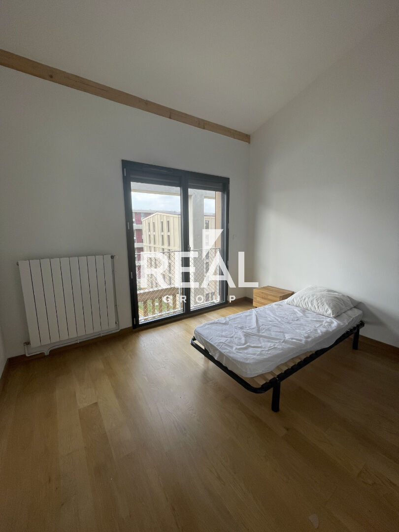 Location Appartement Bordeaux 9