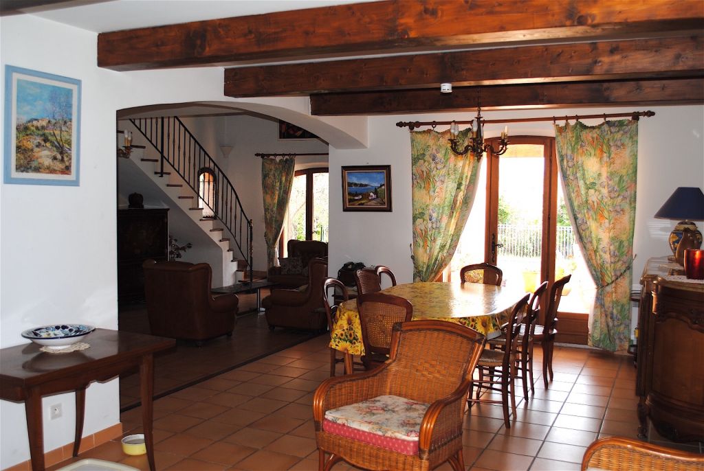 Photo Villa quartier calme et résidentiel image 2/5