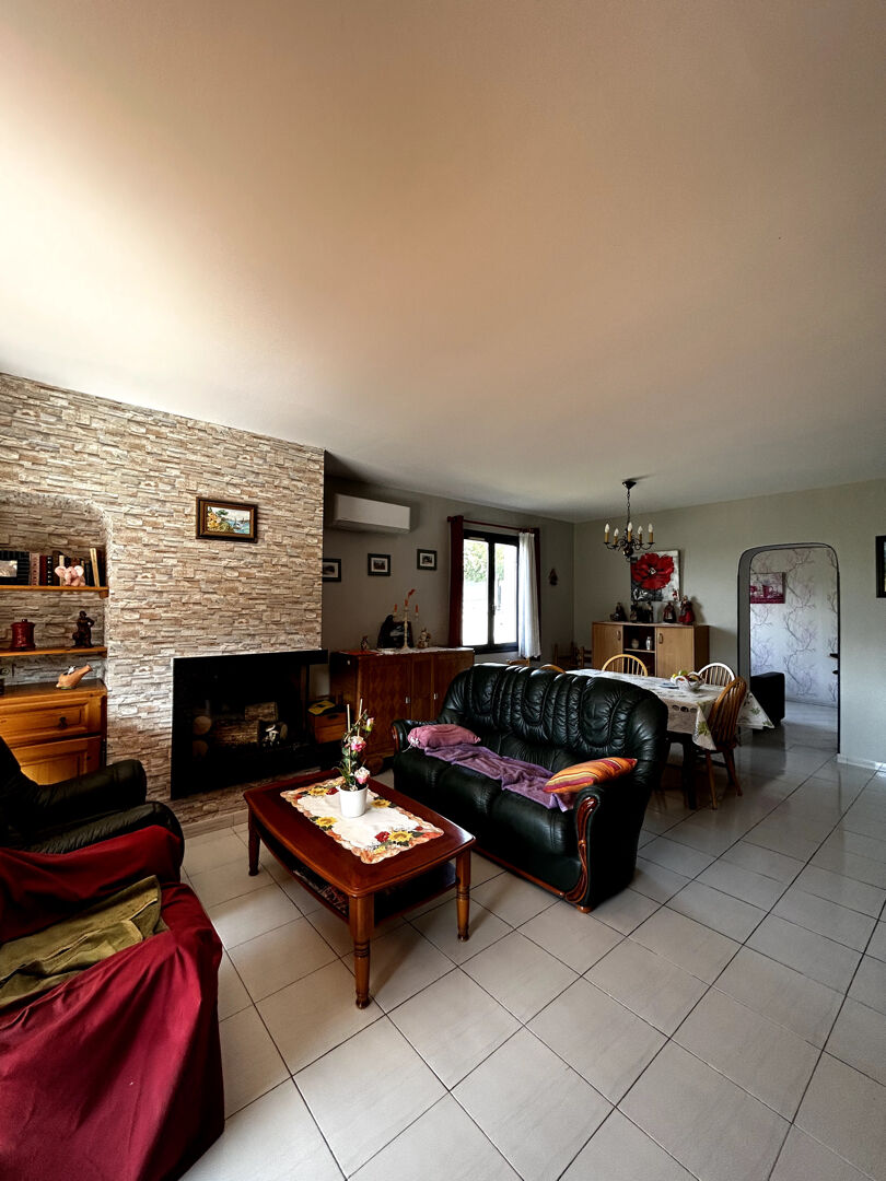 Photo Villa T4 avec grand jardin image 2/6