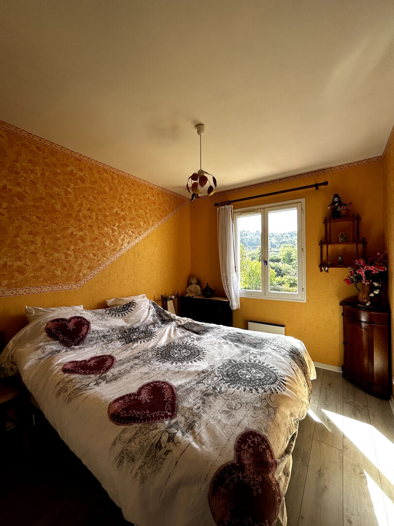 Photo Villa T4 avec grand jardin image 4/6