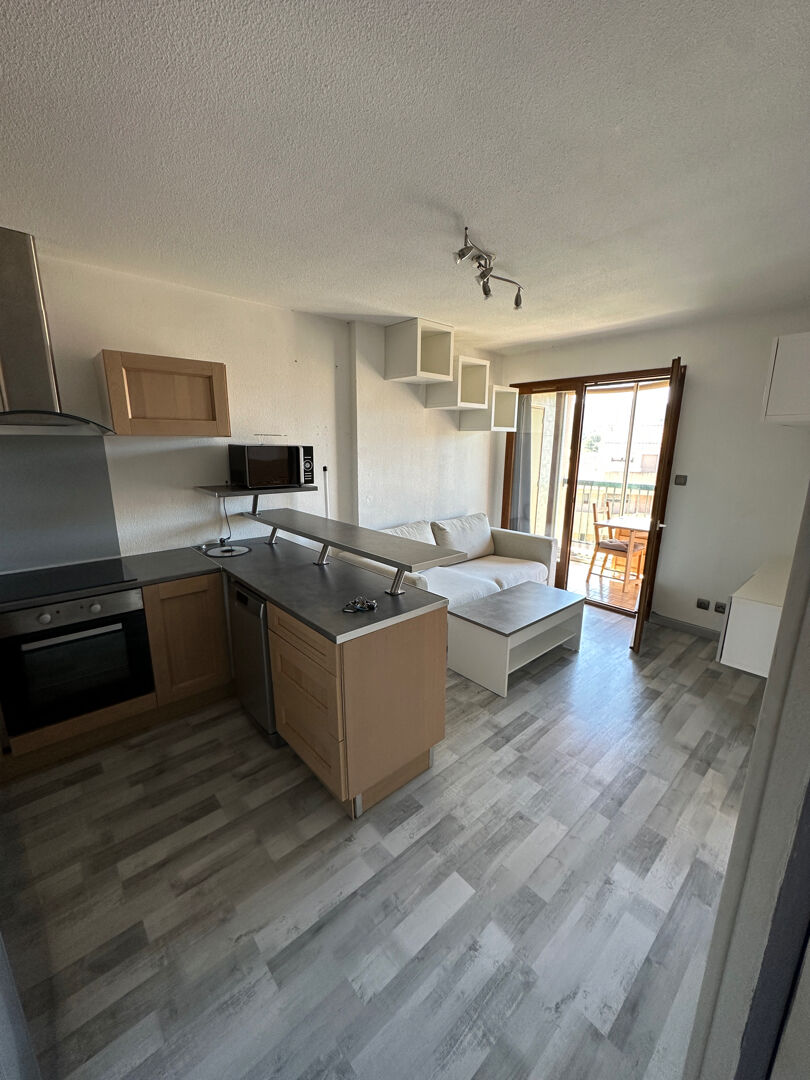 Photo Appartement type 2 meublé- Sanary image 2/6