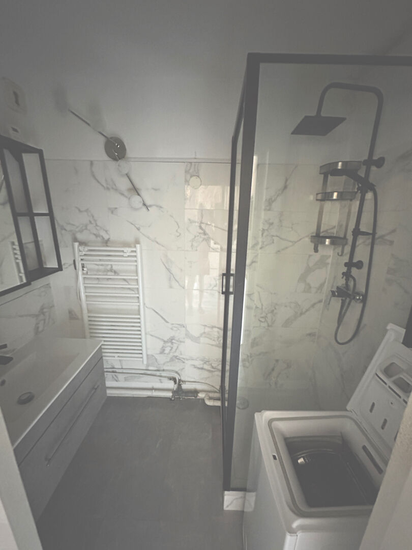 Photo Appartement type 2 meublé- Sanary image 5/6