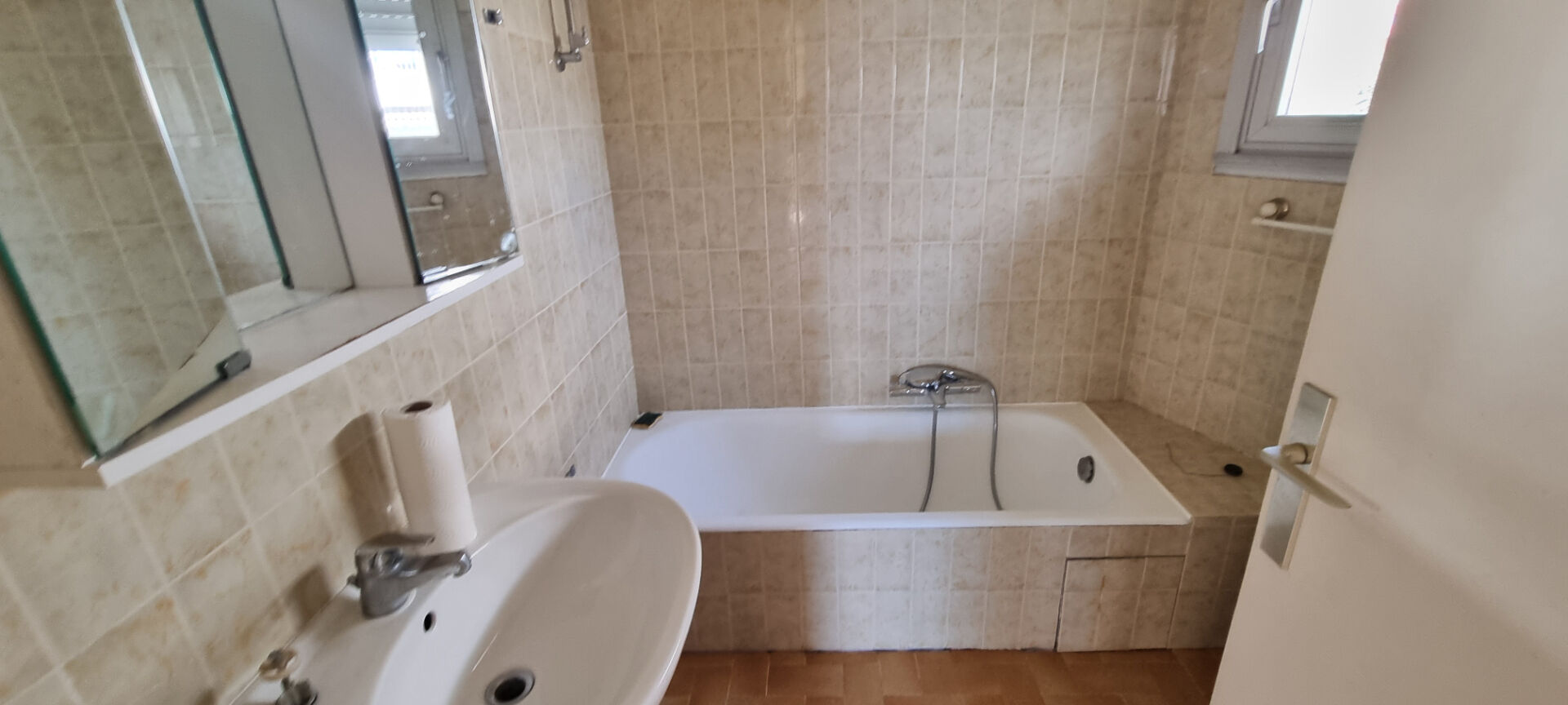 Photo DERNIER ETAGE+PARKING image 6/6