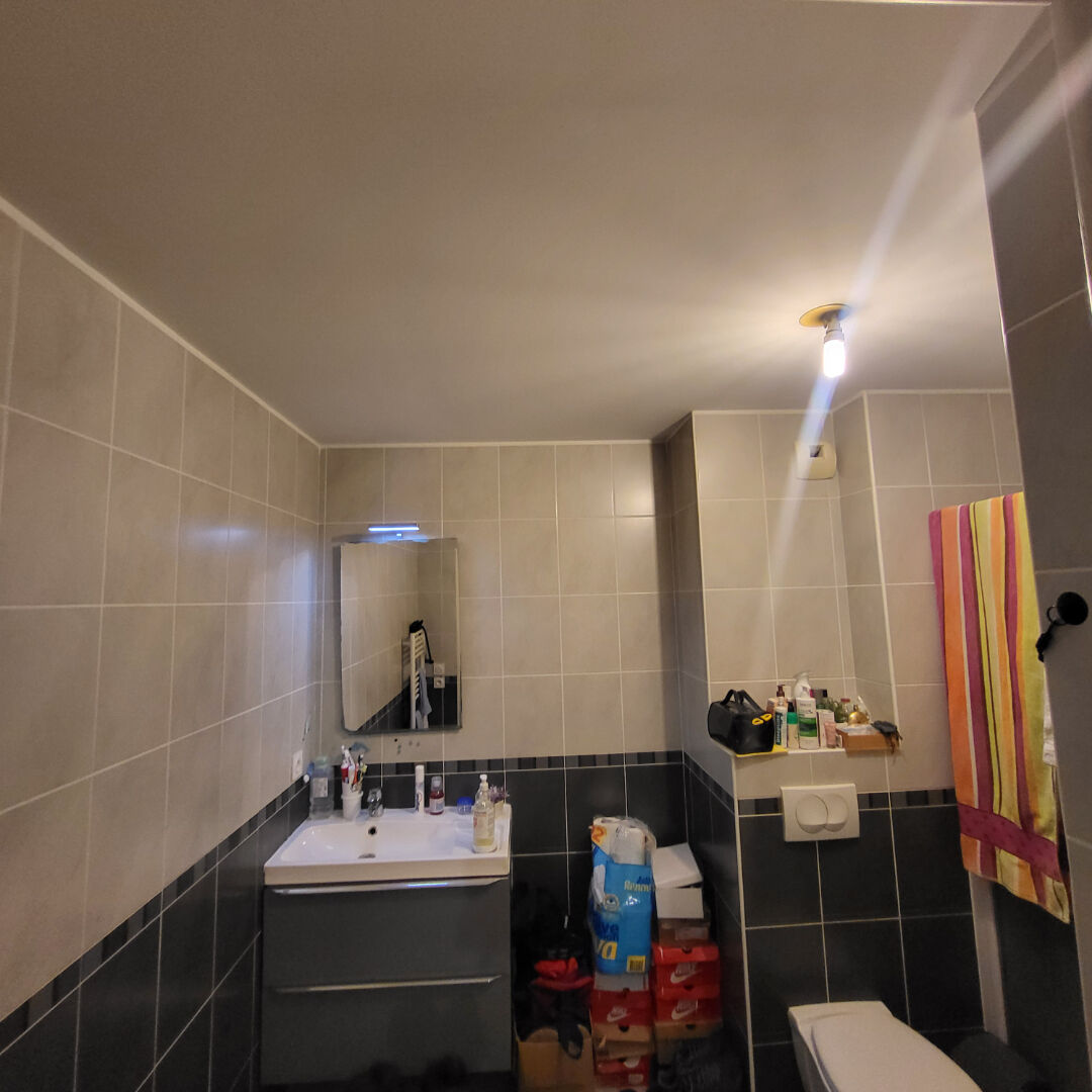 Photo 2P AVEC BALCON NICE NORD image 3/5