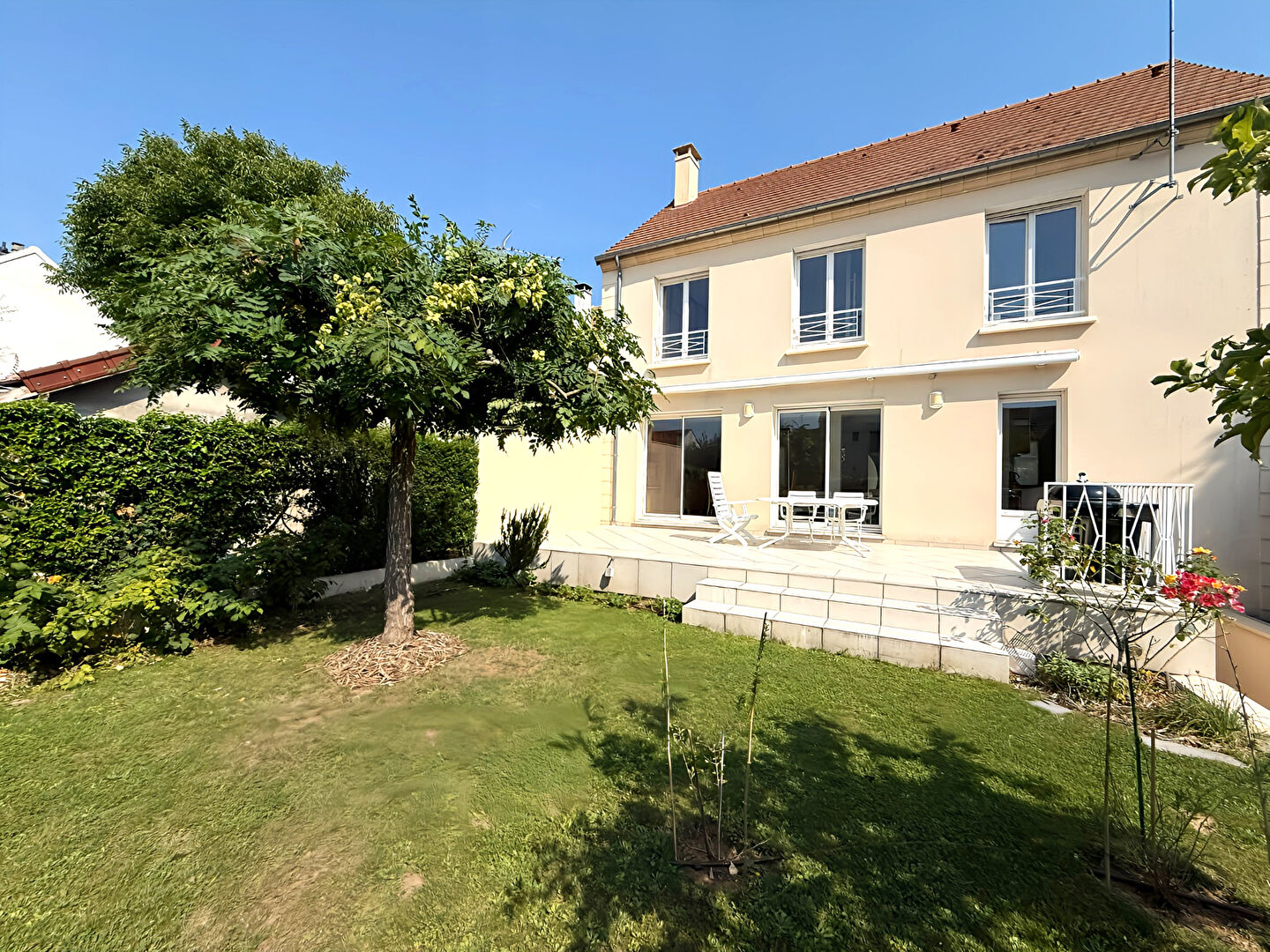 Agence immobilière de AGENCE LA JOSASSIENNE