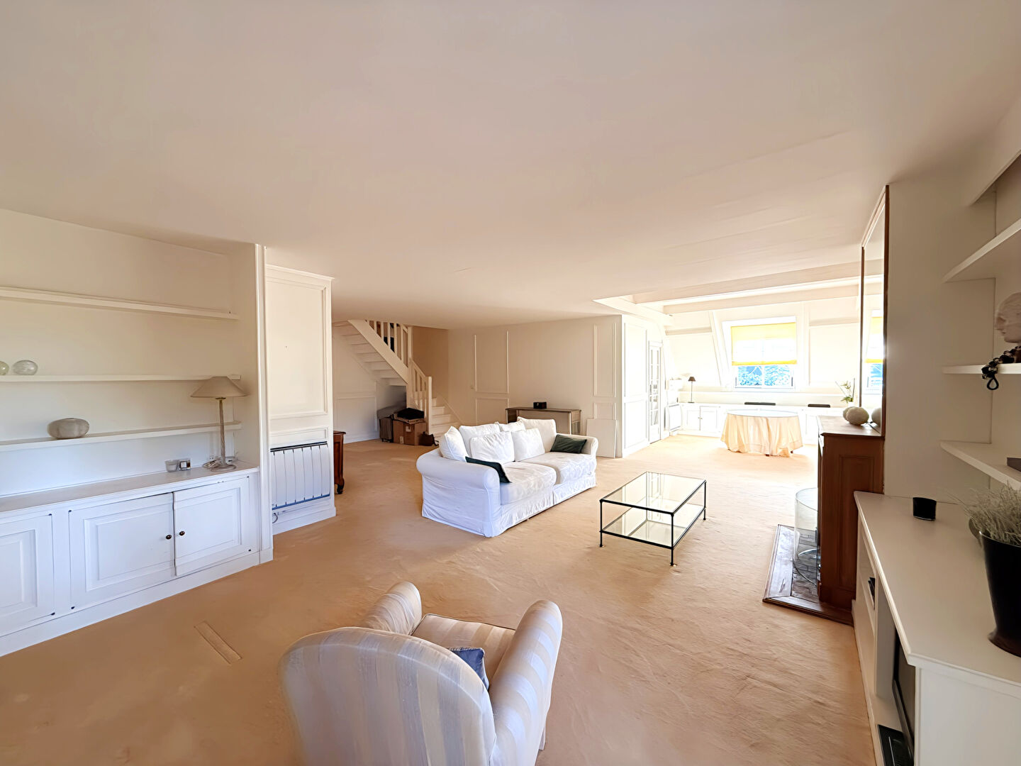 Appartement Jouy En Josas 6 pièce(s) 152.58 m2