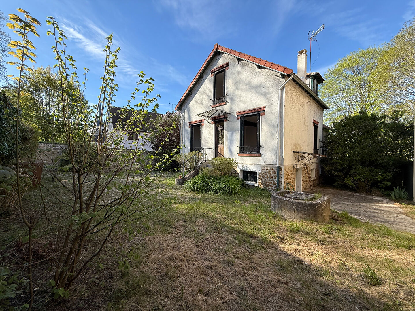Agence immobilière de AGENCE LA JOSASSIENNE