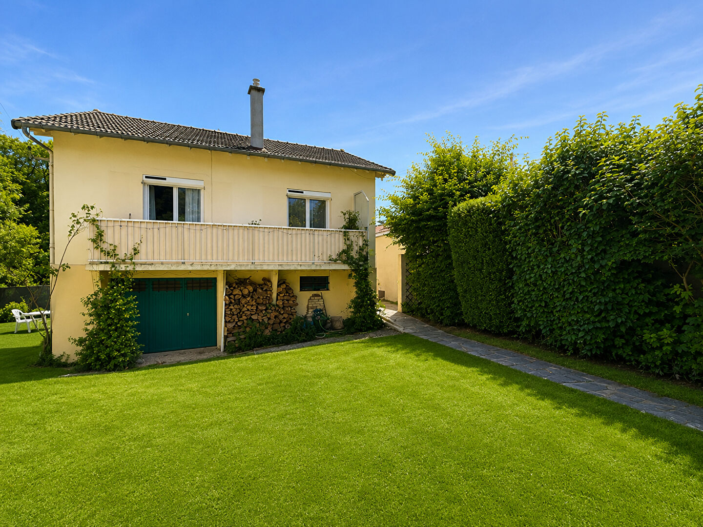 Agence immobilière de AGENCE LA JOSASSIENNE