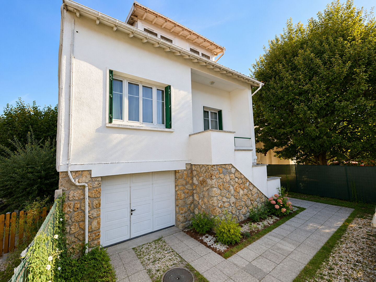 Agence immobilière de AGENCE LA JOSASSIENNE