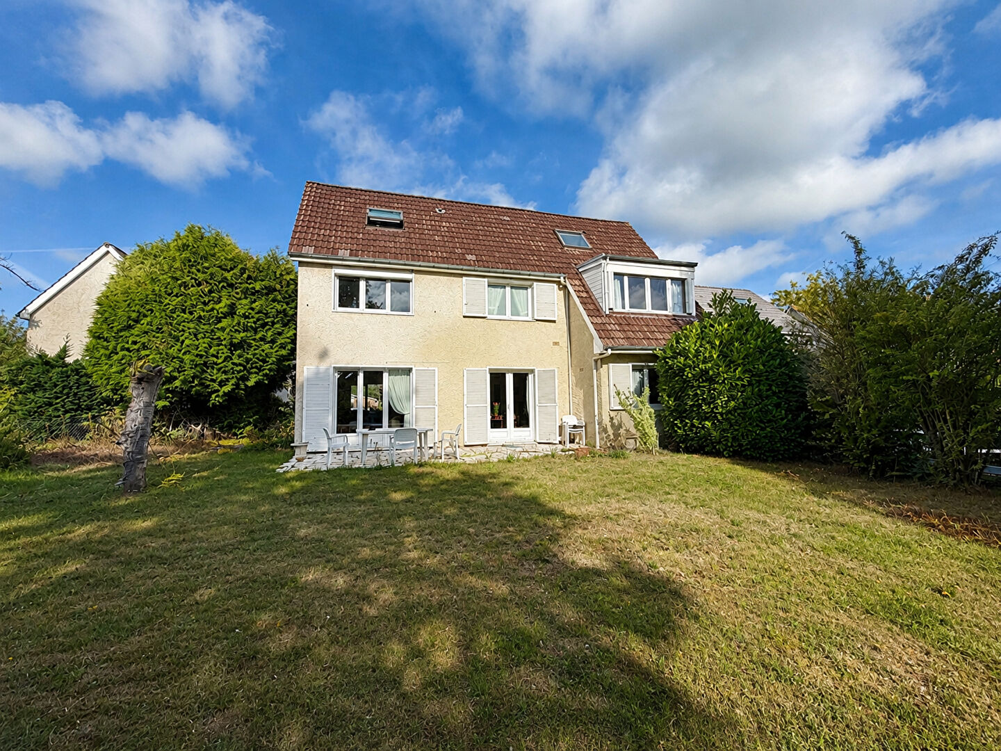 Agence immobilière de AGENCE LA JOSASSIENNE