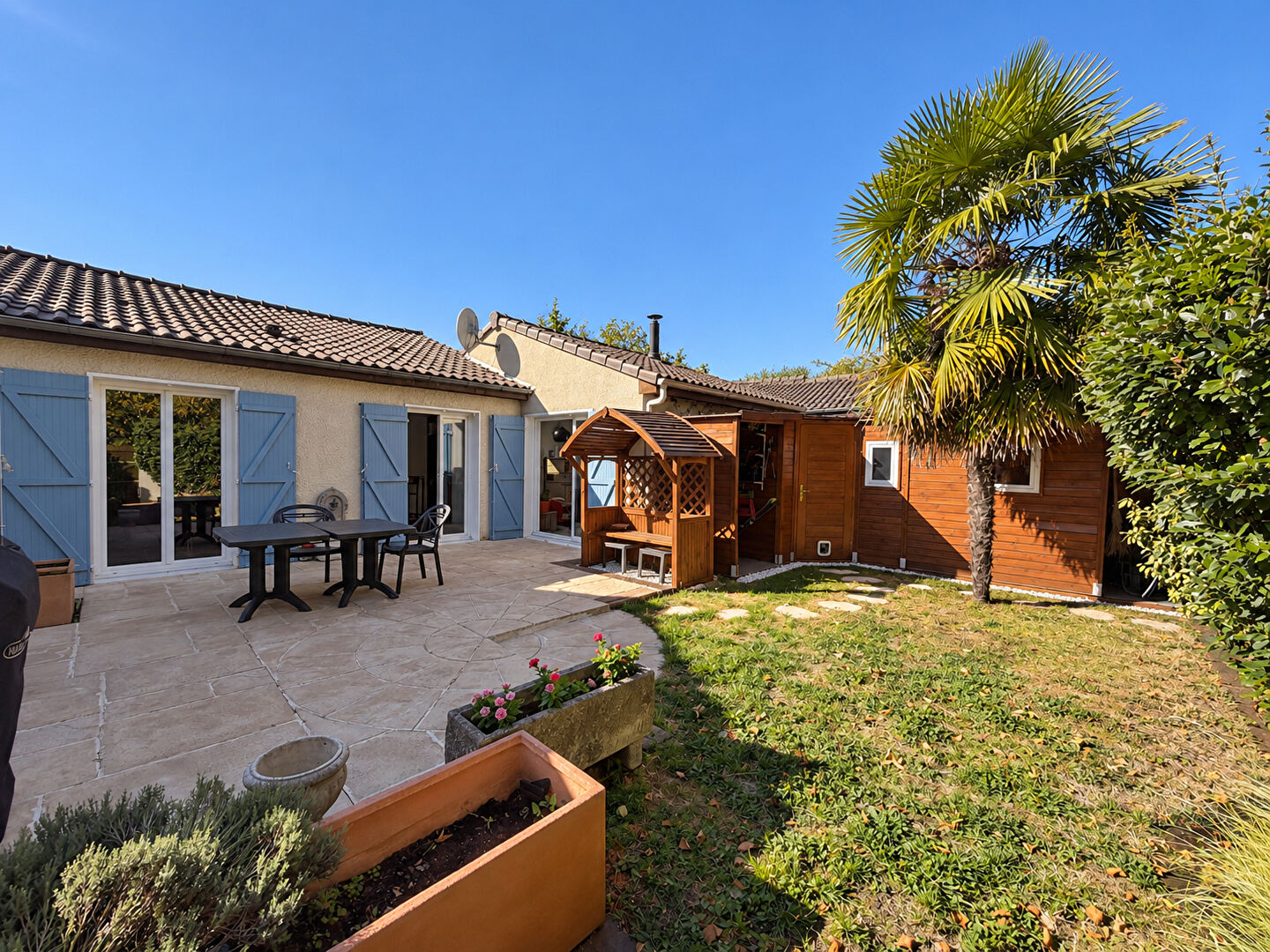 Agence immobilière de AGENCE LA JOSASSIENNE