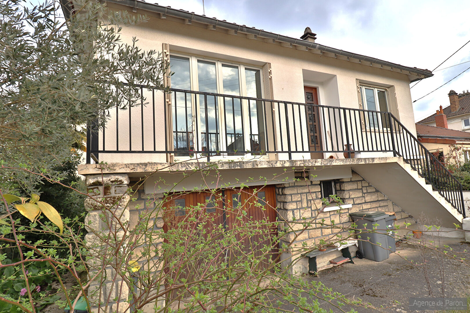 Maison Verrieres-le-buisson 70 m2